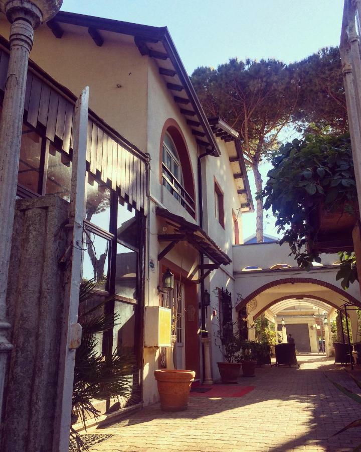 La Villa Cervia Exterior photo